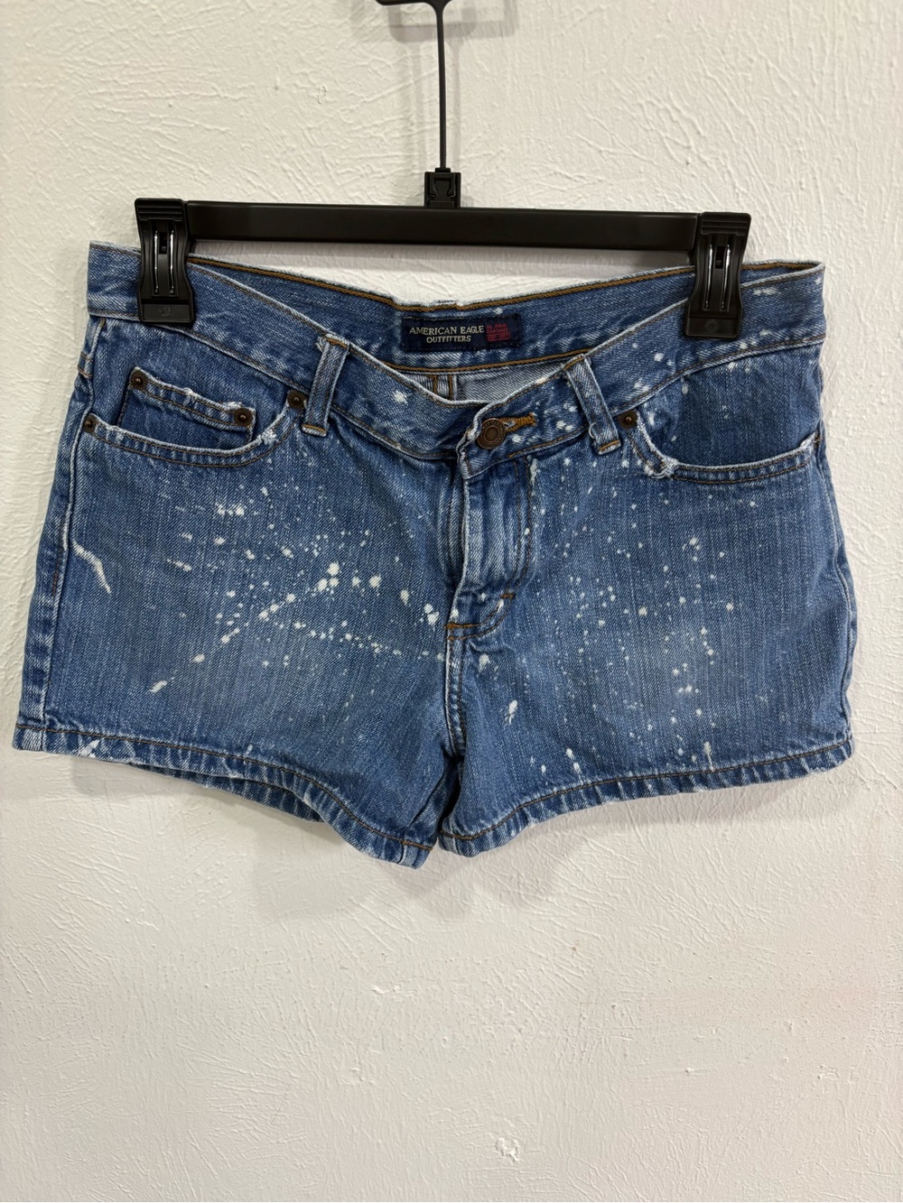 American Eagle Outfitters Blue Denim Paint-Splatter Women's Shorts